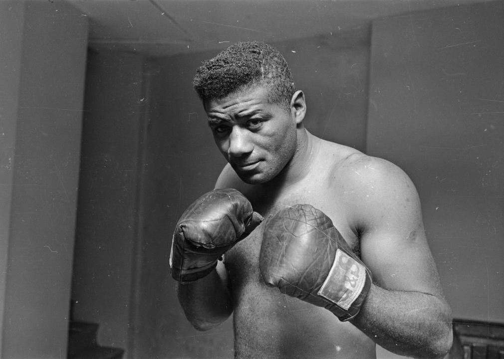 1952: Floyd Patterson emerges on the boxing scene